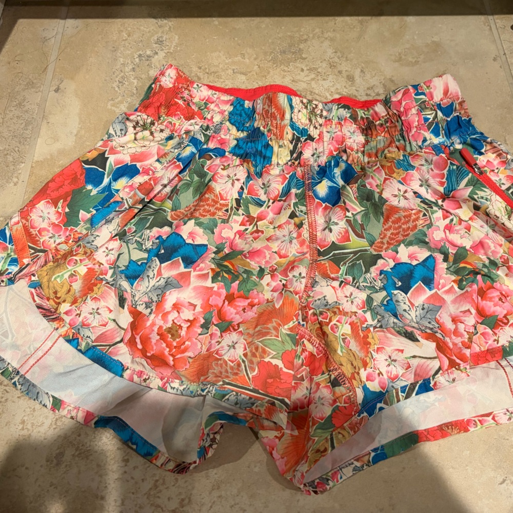lululemon athletica Floral Shorts - Multicolor seawheeze tracker